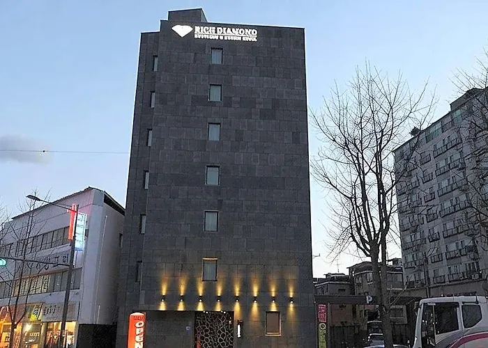 Hotel Suyu Rich Diamond 4*